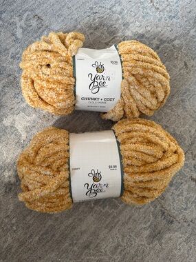 Yarn Bee yarn
Color:gold mine
Size 8 oz each